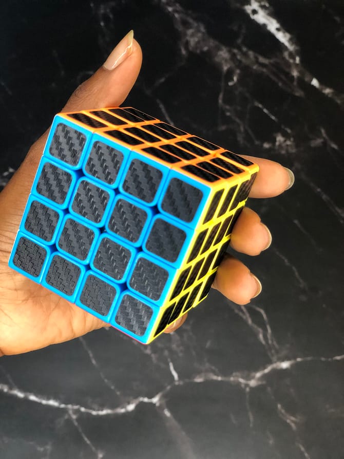 handheld rubik's speed cube 4x4x4